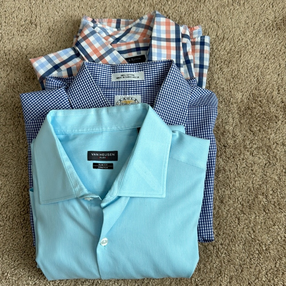 Bundle of 3 dress casual  for men size L